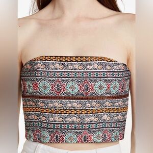 *NWT* Alice + Olivia “Ceresi” Embroidered Smocked Bandeau Crop Top - 12